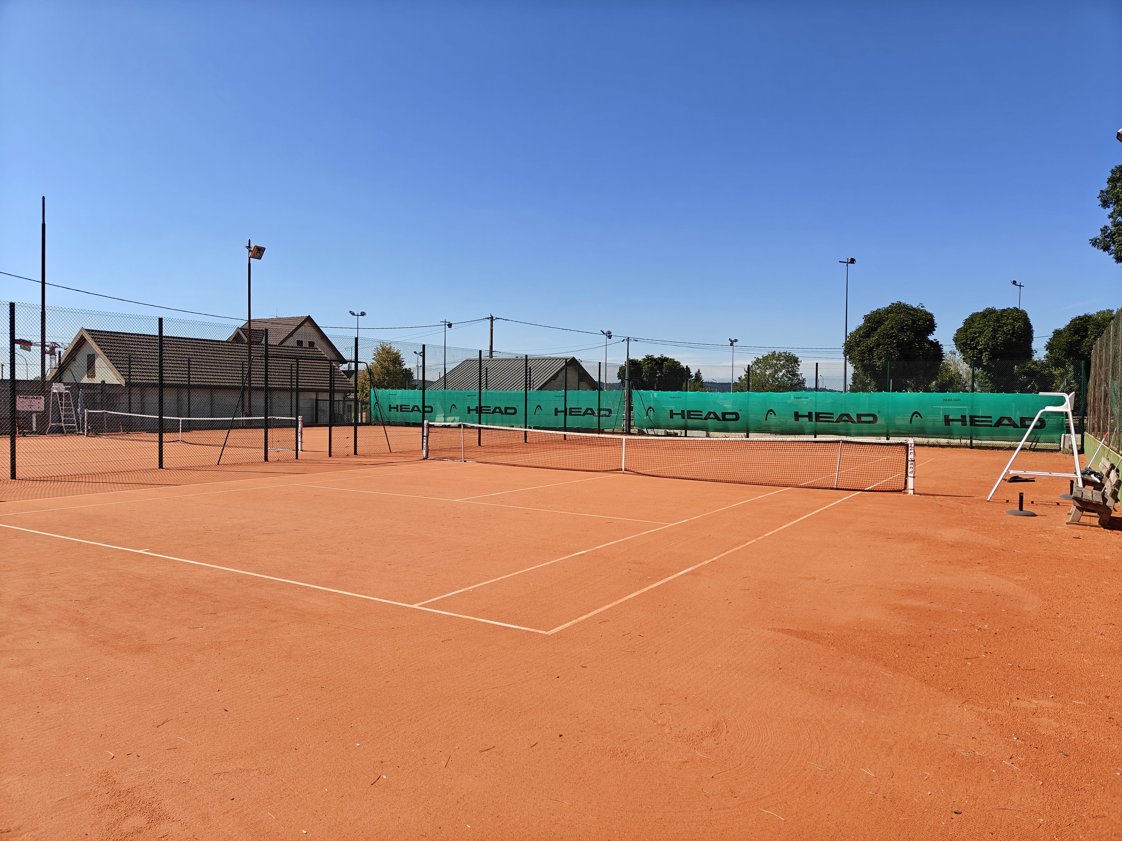 Terre battue — Moquette terre battue